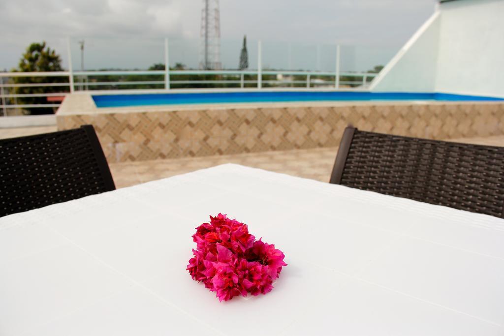 Hotel Crucero โกฮีมิเอส ภายนอก รูปภาพ